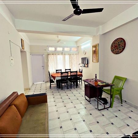 Kanak Laxmi Villa B & B Guwahati Exterior foto