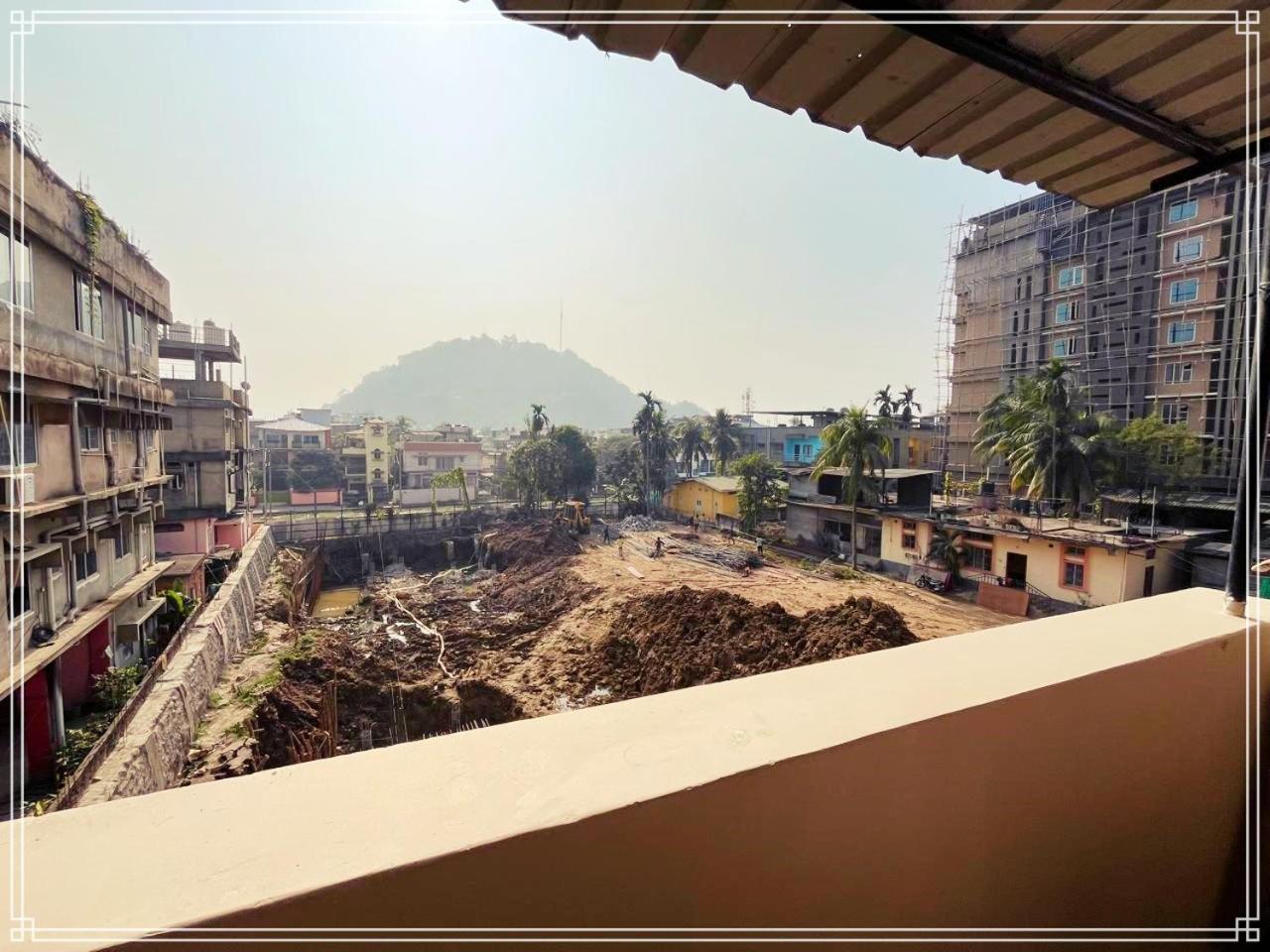 Kanak Laxmi Villa B & B Guwahati Exterior foto